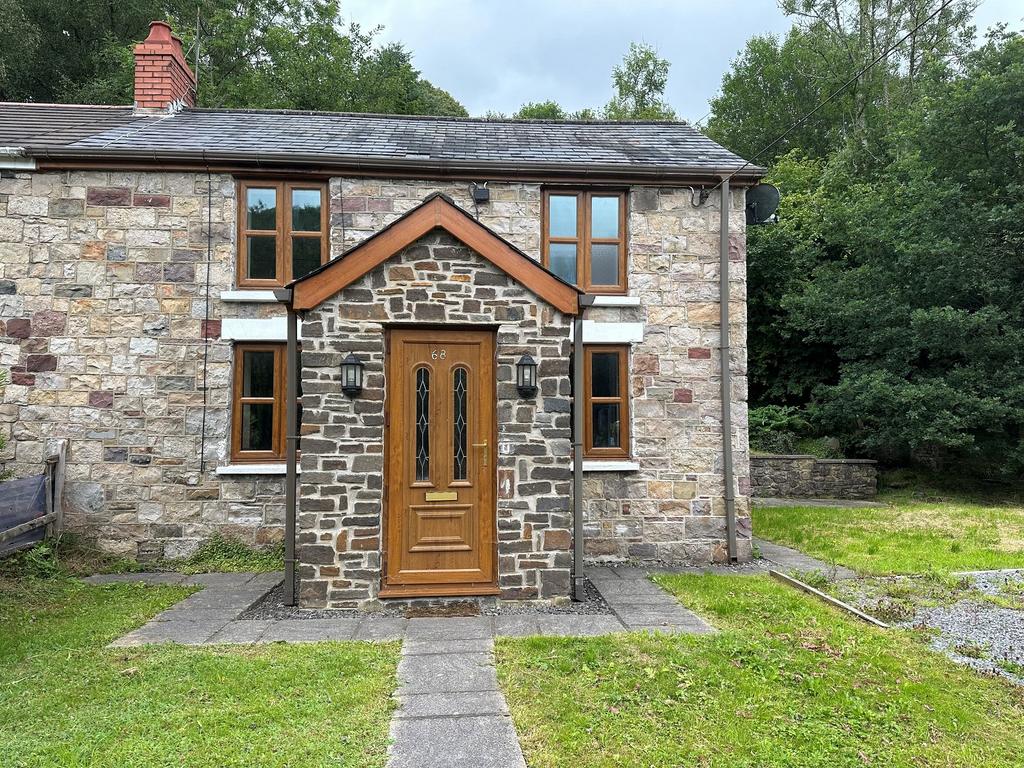 Heol Giedd, Cwmgiedd, Ystradgynlais, Swansea. 3 bed cottage for sale