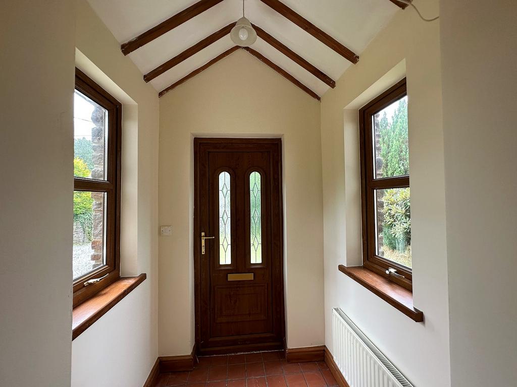 Heol Giedd, Cwmgiedd, Ystradgynlais, Swansea. 3 bed cottage for sale