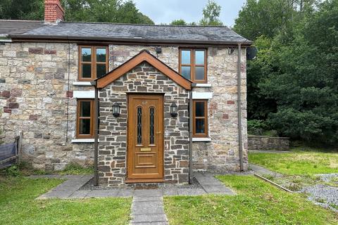 68 Heol Giedd, Cwmgiedd, Swansea, SA9 1LS