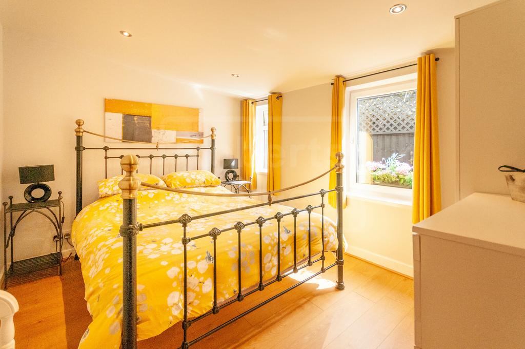 Holiday let bedroom