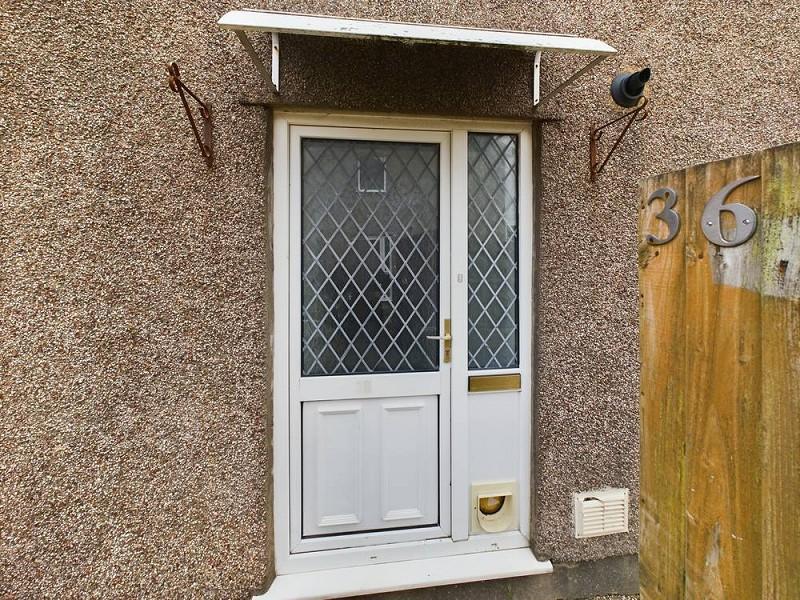 Front &amp; Entrance