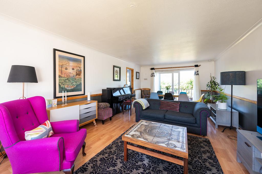 Tryst Park, Edinburgh EH10 4 bed detached house for sale £465,000
