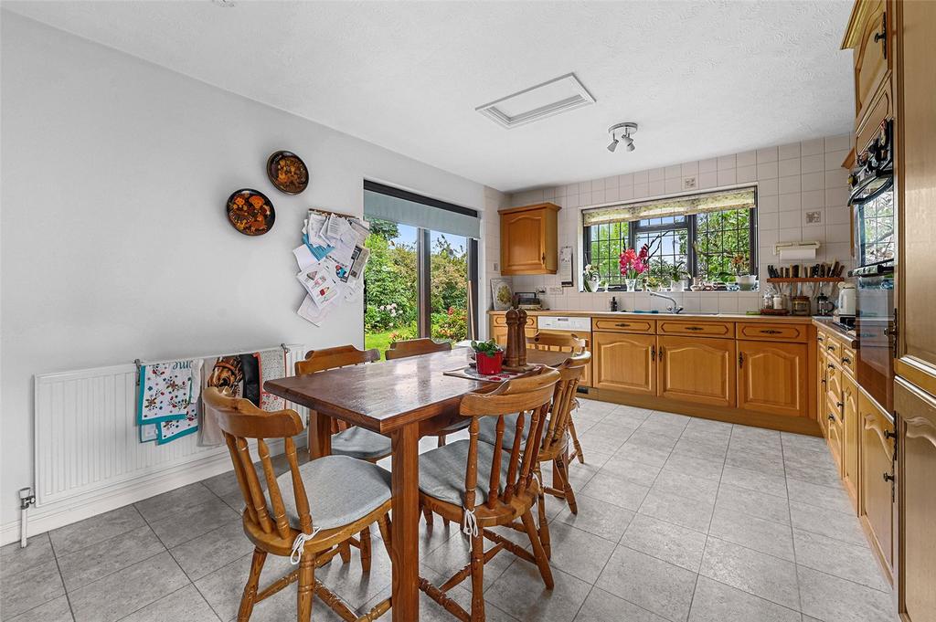 Kitchen/Breakfast