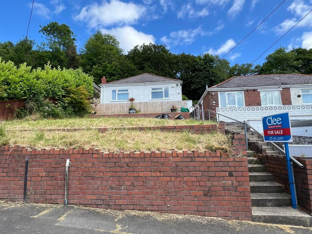 Lucy Road, Neath, Neath Port Talbot. 2 bed detached bungalow for sale