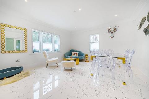 5 bedroom end of terrace house for sale - Battersea Park Road, Battersea Park, London, SW11