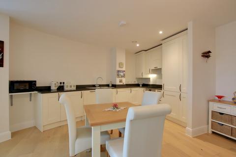 2 bedroom retirement property for sale - FRIARY MEADOWS, TITCHFIELD