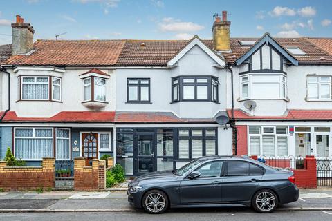 3 bedroom terraced house for sale, Manor Road, Mitcham, CR4