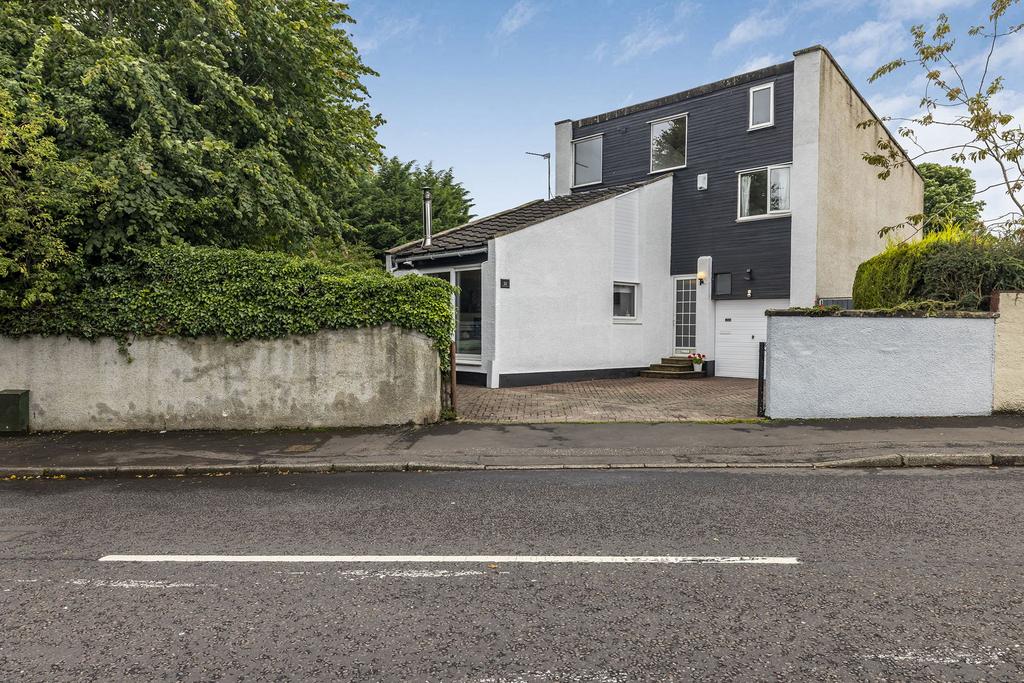 Arthurlie Avenue, Barrhead G78 3 bed detached house £225,000