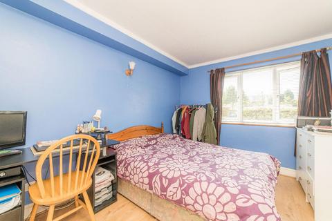 2 bedroom flat for sale, St. Lawrence Road, Canterbury, CT1