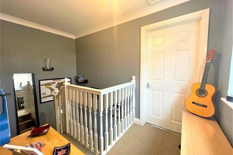 25a Felton Lea, Sidcup, DA14 6BA