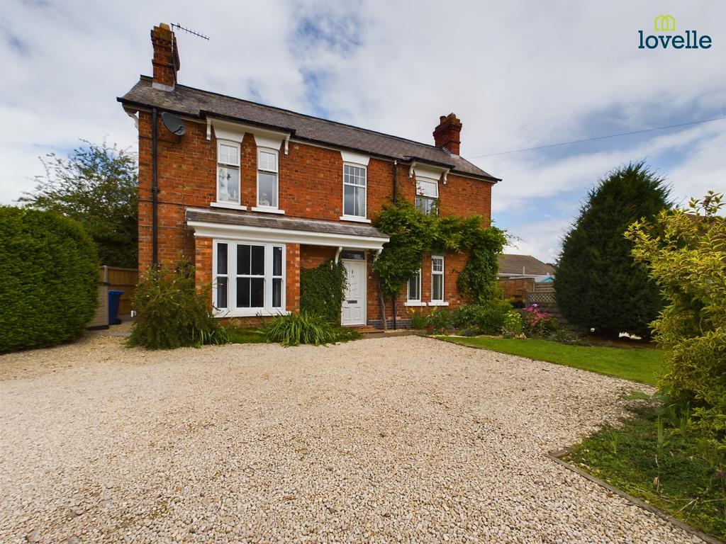 Tillbridge Road, Sturton By Stow, LN1 3 bed detached house for sale £