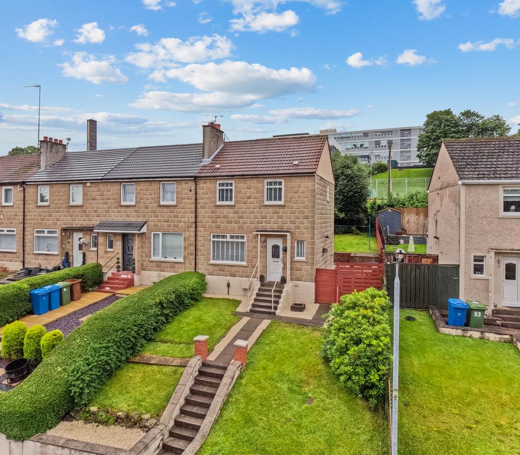 Carna Drive, Simshill, Glasgow, G44 5BD 2 bed end of terrace house £