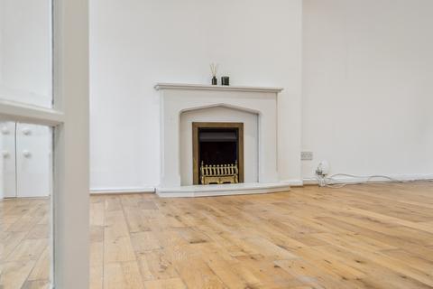 51 Carna Drive, Glasgow, G44 5BD