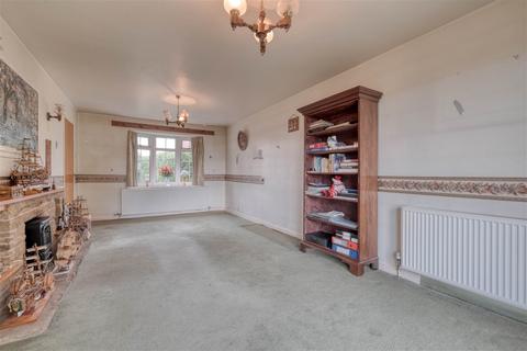 1155 Evesham Road, Astwood Bank, Redditch, B96 6DY
