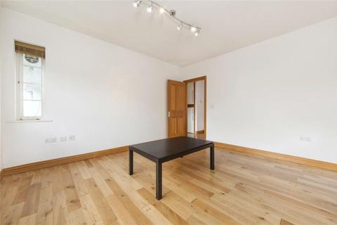 2 bedroom maisonette to rent, Ossulton Way,  East Finchley,  N2