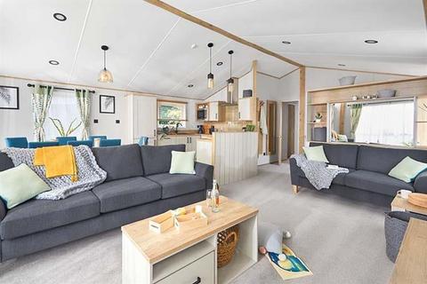 2 bedroom lodge for sale - Newperran Holiday Resort
