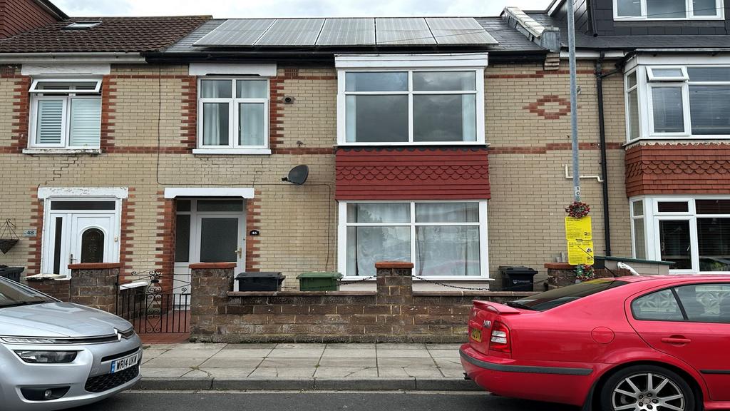 Lichfield Road Baffins PO3 3 bed terraced house for sale £290,000