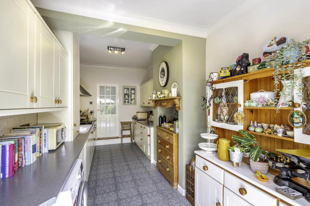 Highland Grove, Worksop 4 bed semidetached house for sale £350,000
