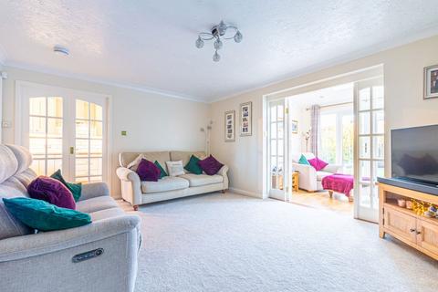 1 Clough Head, Penistone, Sheffield, S36 6UA
