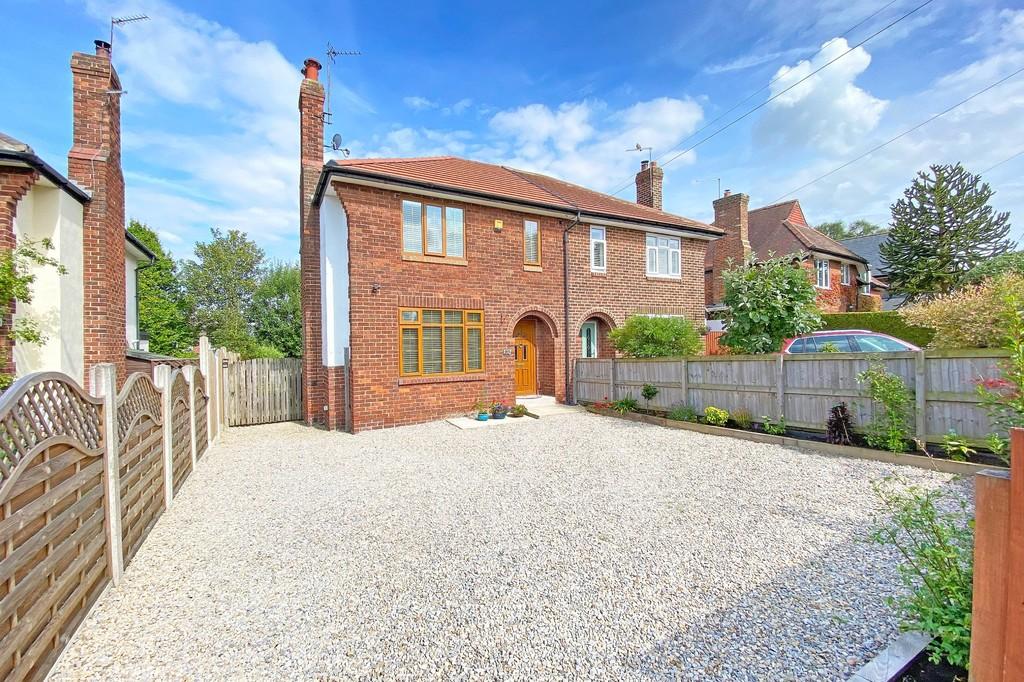 Woodlands Road, Harrogate 3 bed semidetached house for sale £325,000