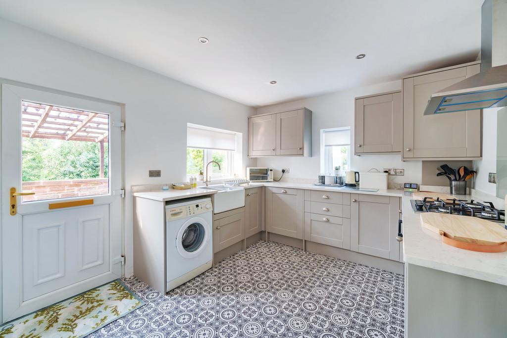 Brent Cottage Kitchen