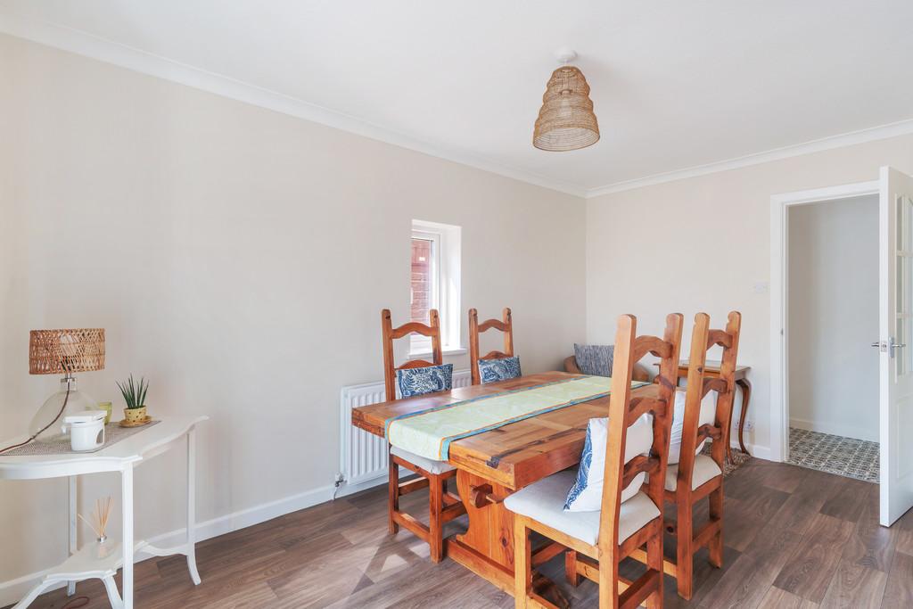 Brent Cottage Dining Room