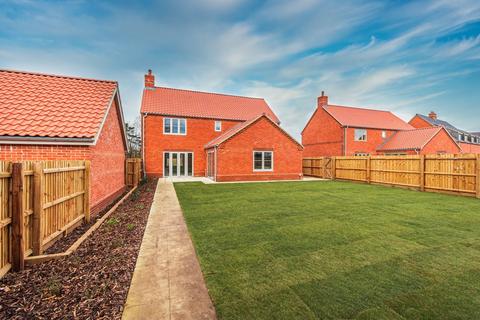 3 bedroom detached house for sale, 4 Miles From North Norfolk Coast