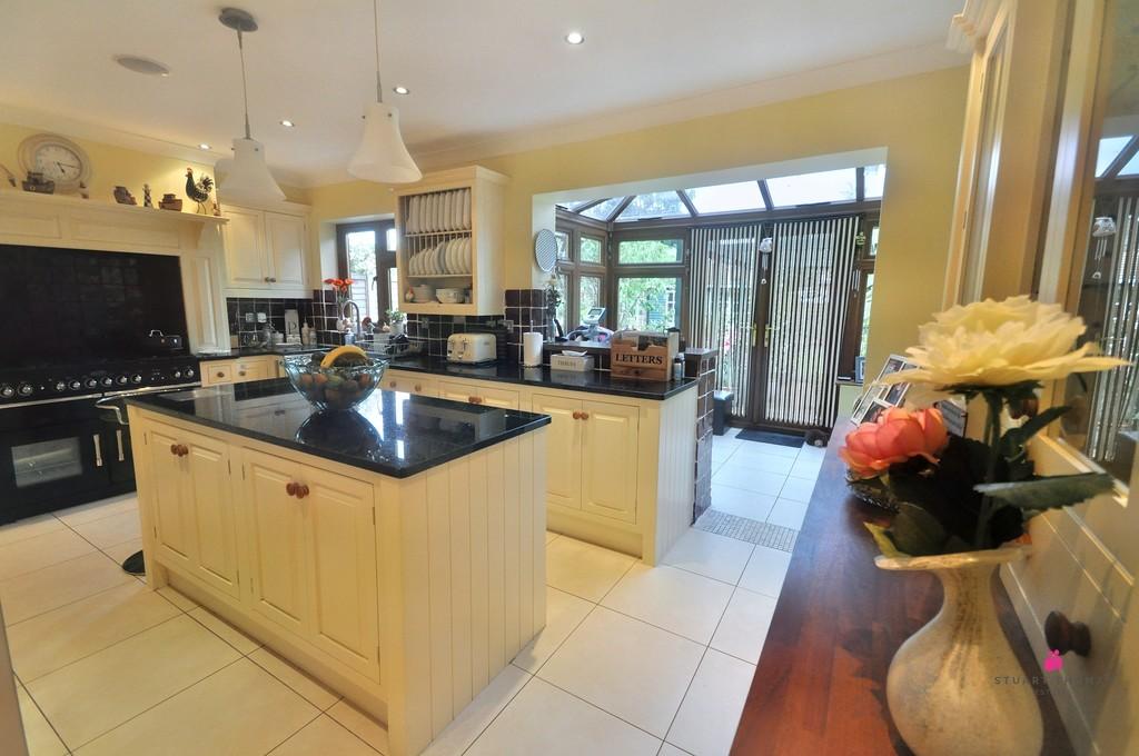 Shipwrights Drive, Thundersley 5 bed detached house for sale £1,250,000