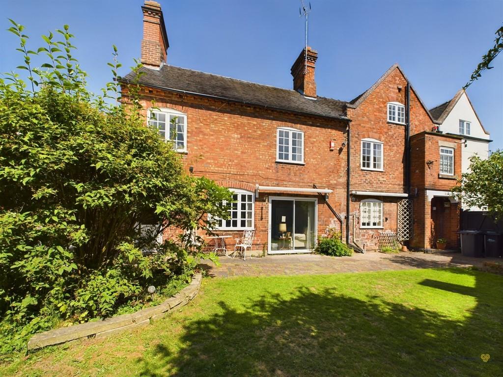 Chapel Lane, RollestononDove 4 bed semidetached house for sale £