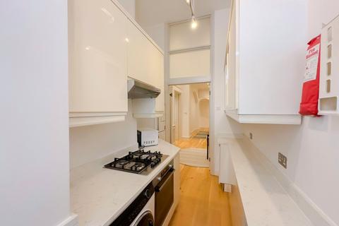 3 bedroom apartment to rent, Stanhope Gardens, London, SW7