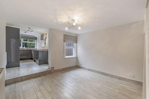 3 bedroom terraced house for sale, Woodside Road, Tonbridge, TN9 2PB