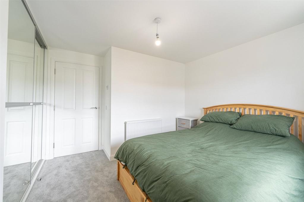 Bedroom 1 Alt