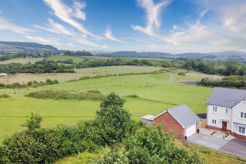 4 bedroom detached house for sale, 88 Bryn Celyn, Llanharry, CF72 9ZE