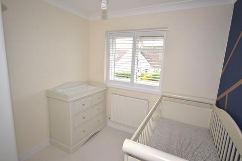 51 Upland Road, Thornwood, Epping, CM16 6NJ