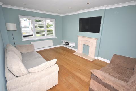 51 Upland Road, Thornwood, Epping, CM16 6NJ