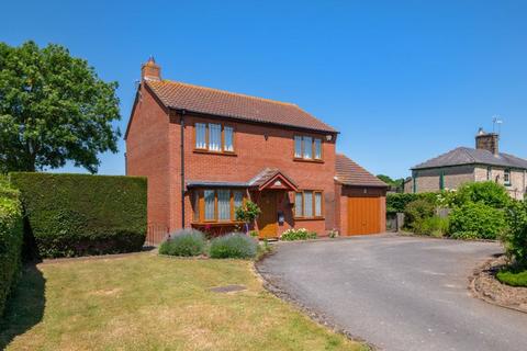 4 bedroom detached house for sale, 32A Heath Road, Scopwick, Lincoln