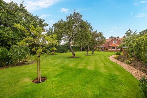 4 bedroom detached house for sale, Woodland Lodge, Main Road, Hundleby, Spilsby