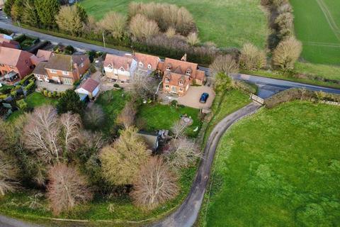 undefined, Ivinghoe Aston