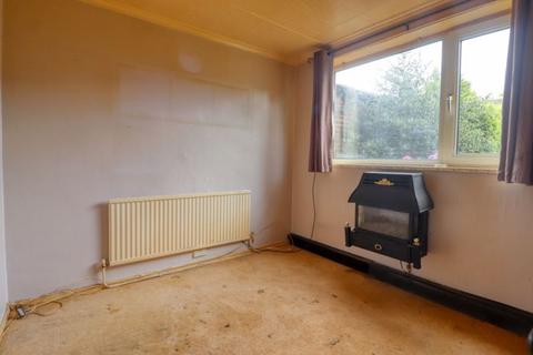 3 bedroom semi-detached house for sale - Almond Grove, Scunthorpe