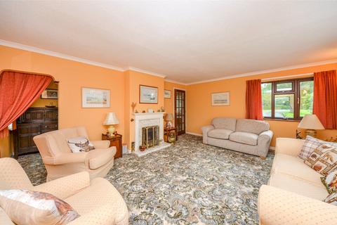 4 bedroom detached house for sale, Brynsiencyn, Llanfairpwll, Isle of Anglesey, LL61