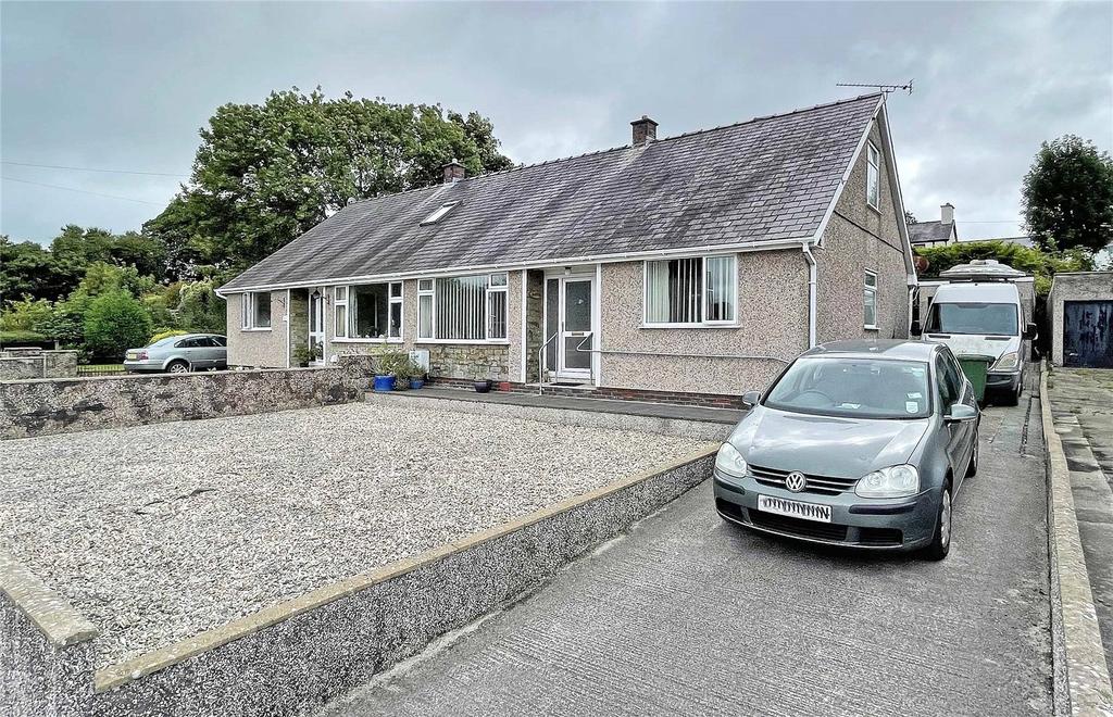 Tan Y Buarth Estate, Bethel, Caernarfon, Gwynedd, LL55 4 bed bungalow
