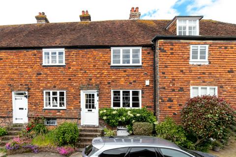 3 Barrack Square, Winchelsea, TN36 4EG
