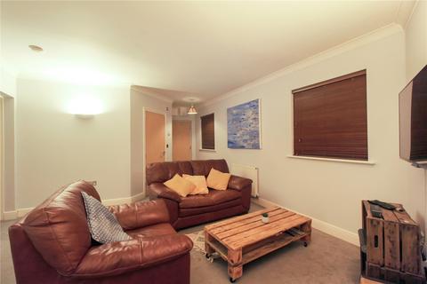 2 bedroom apartment for sale, Eastwood Road North, Leigh-on-Sea, Essex, SS9