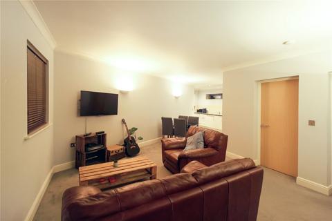 2 bedroom apartment for sale, Eastwood Road North, Leigh-on-Sea, Essex, SS9