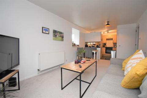20 Woodfall Drive, Crayford, Dartford, DA1 4TP