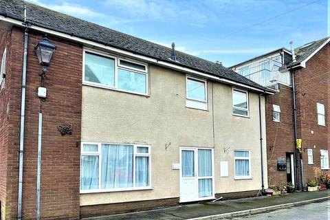 2 bedroom ground floor flat for sale, Manor Court, Seaton, EX12