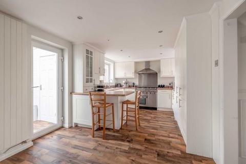 11a Tilstone Close, Eton Wick, Windsor, SL4 6NG