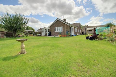 5 Armstrong Drive, Dereham, NR19 2EZ