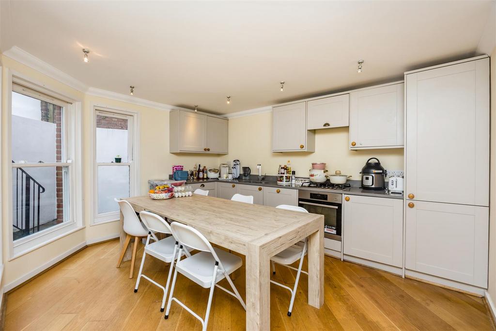 Balfour Road, Preston Park, Brighton 4 bed house for sale £575,000