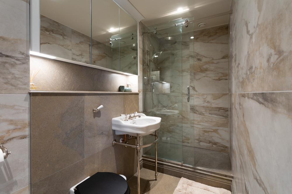 Principle Ensuite